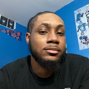 Meet your Posher, Dom